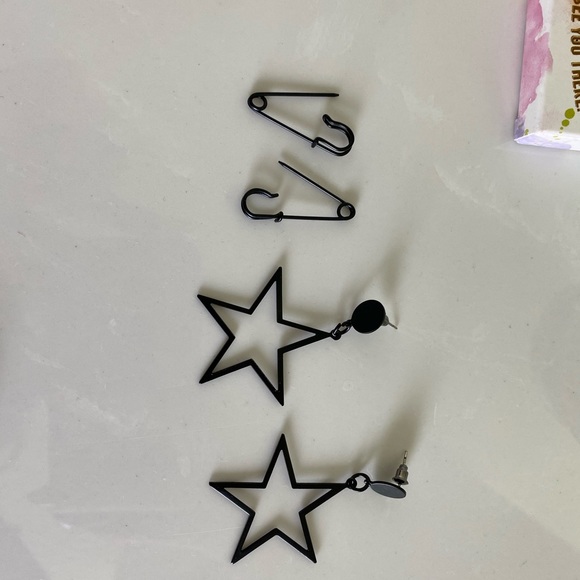 Earring bundle! - Picture 2 of 2